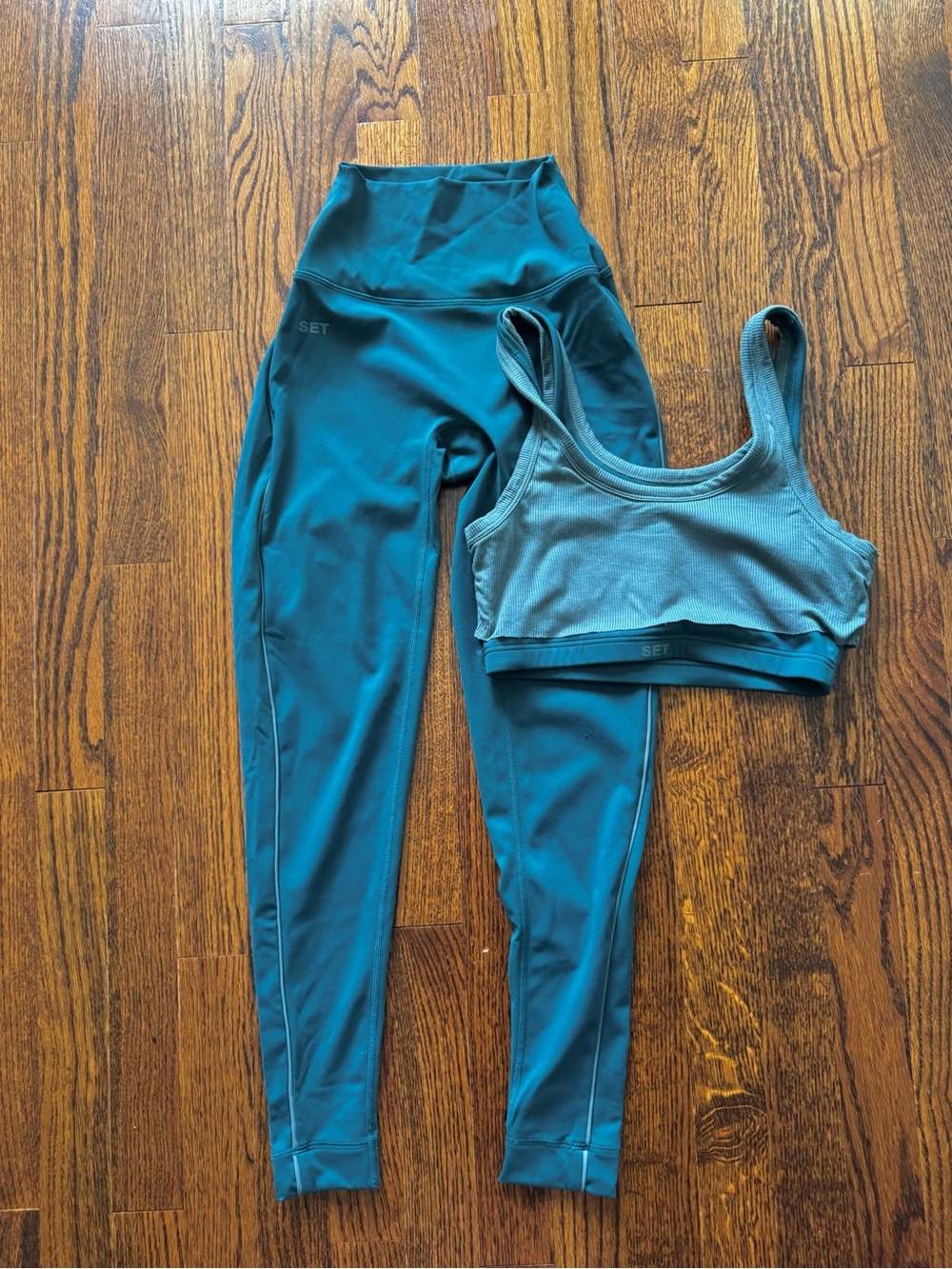 SET Active Teal Sports Bra XS and Leggings S